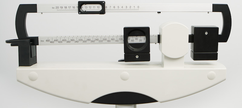 Manual weight scale